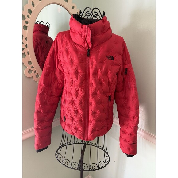 The North Face Holladown Puffer Jacket 550 Down Coat Red Womens's M - Picture 1 of 10